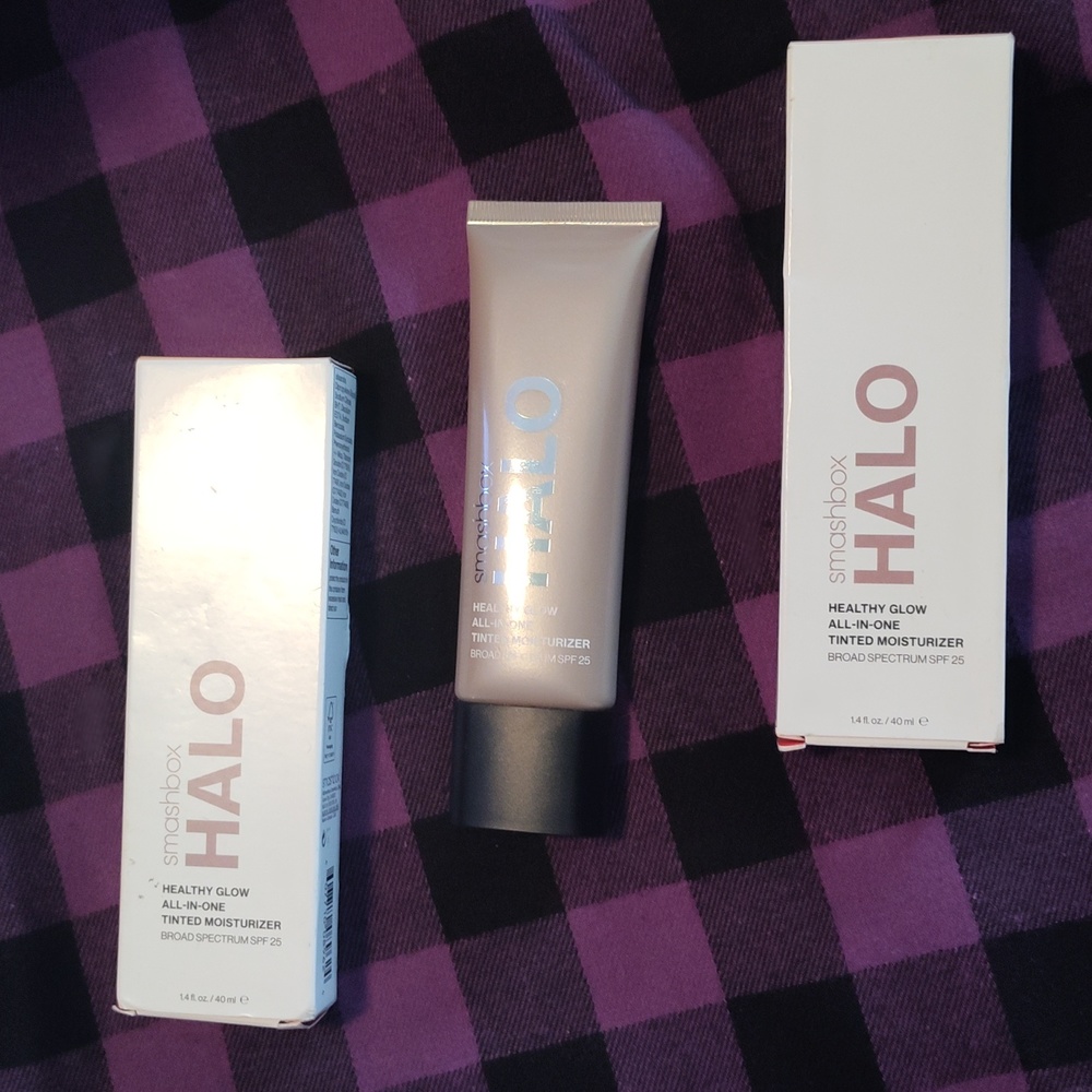 Smashbox Halo Healthy Glow All-In-One Tinted Moisturizer (Fair, FairLight,Light)